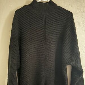 Vince camuto mock neck